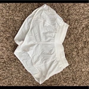 Lululemon hotty hot shorts 4inch